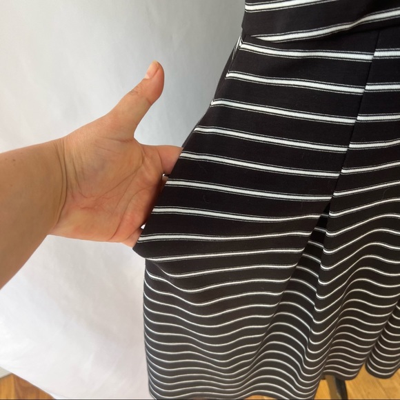 Donna Morgan Dress Faux Wrap Midi Tank Top Striped Pleated Fit Flare Size 8 M - Picture 6 of 7